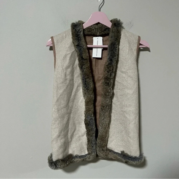 NWT J. McLaughlin Alina Cashmere Fur Trim Vest Reversible Size XS - Picture 5 of 11